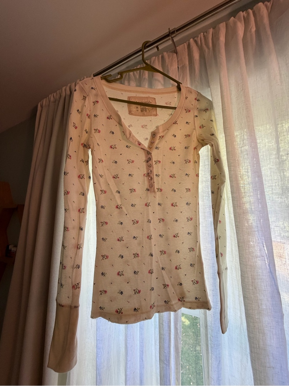 Aeropostale Cream Floral Ribbed Henley Long Sleeve Top